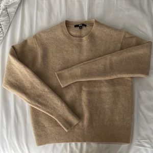 Uniqlo Wool Crewneck Sweater